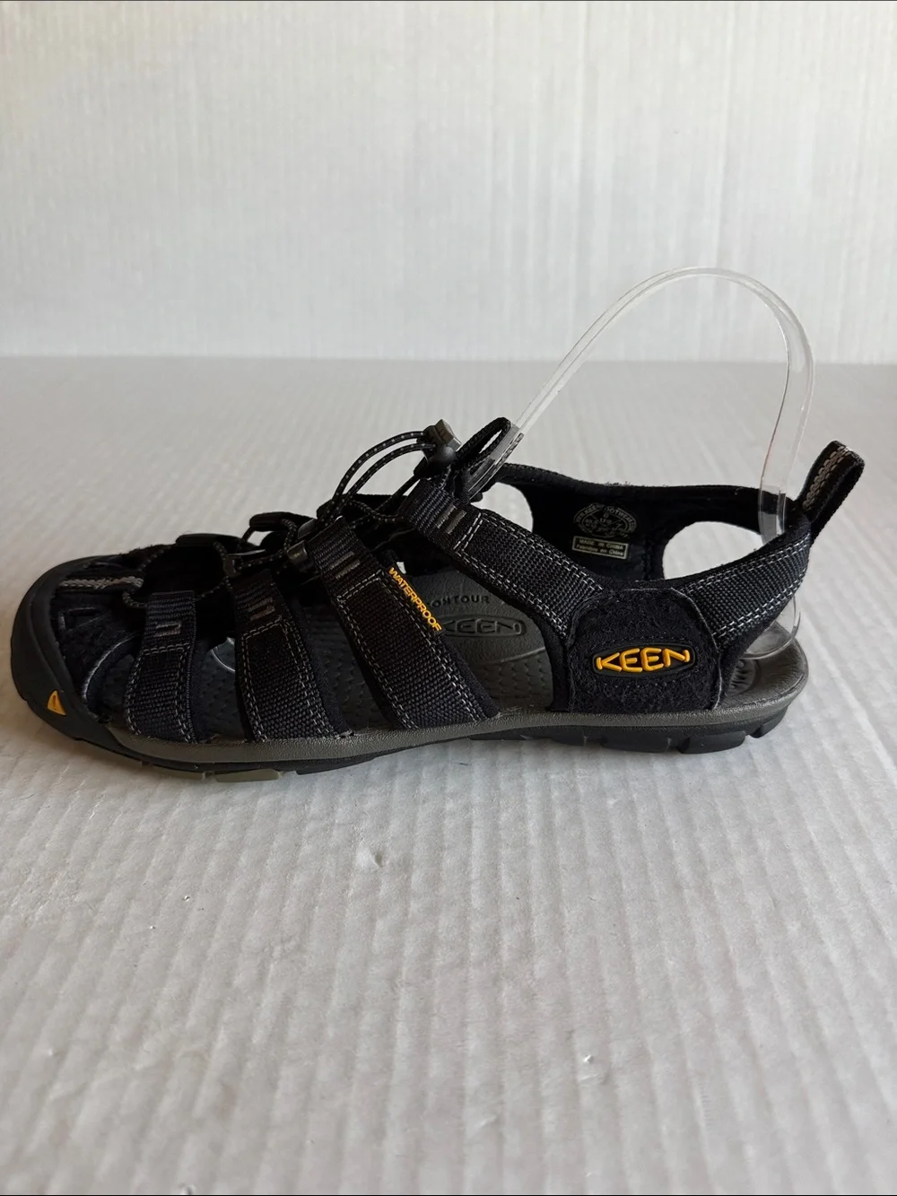 Keen Clearwater CNX Hiking Sandals